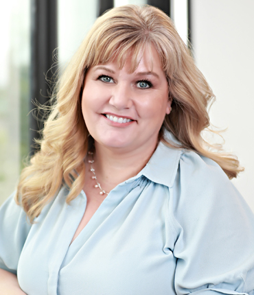 headshot-angela-callander
